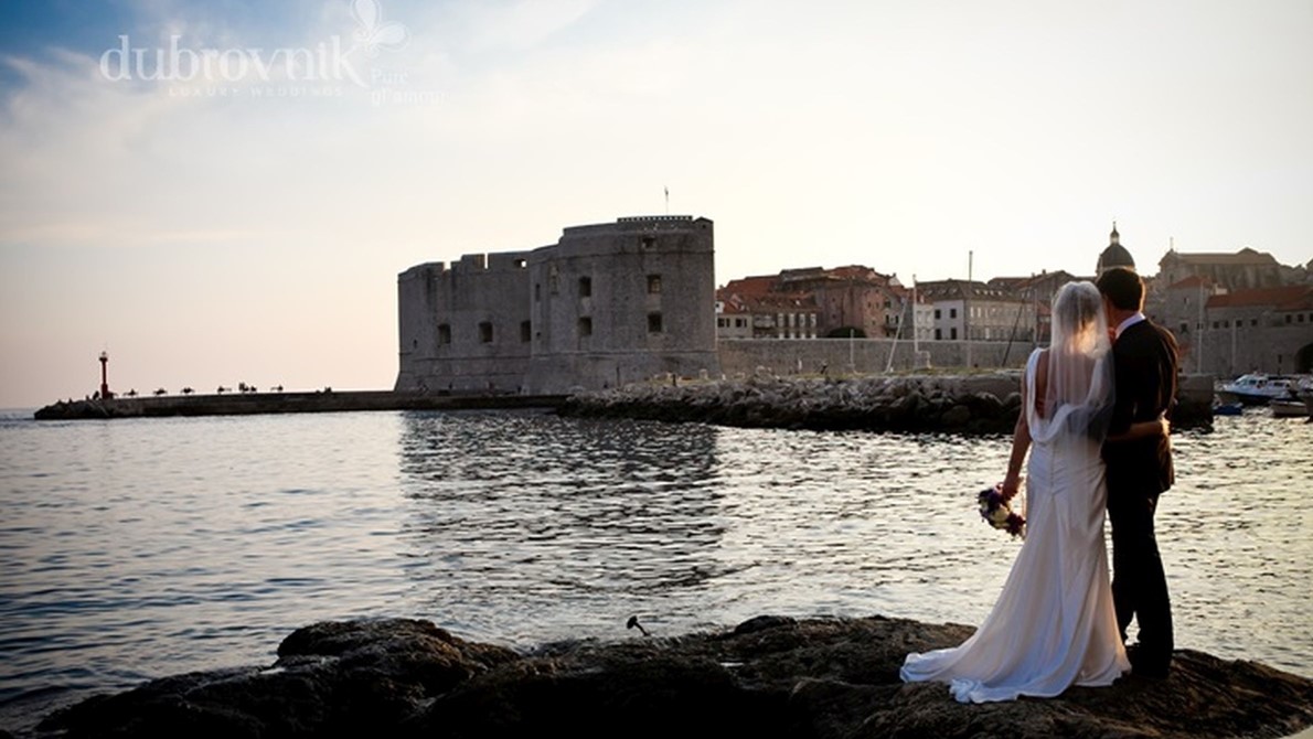 Planning a wedding abroad?  - Have a look at few tips for your perfect wedding in Dubrovnik :-)